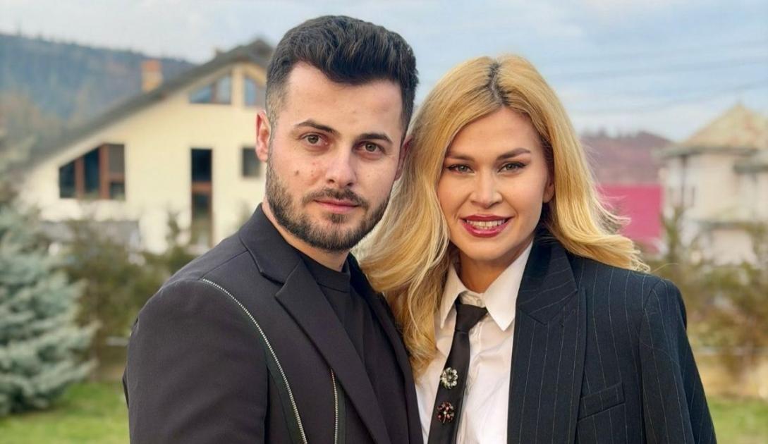 Oana Tomoiagă și Denis